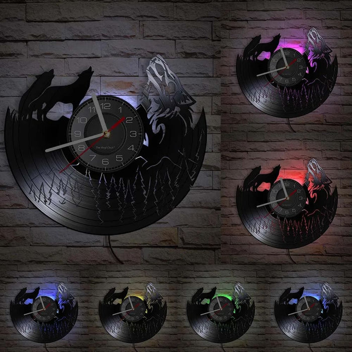 Vintage Wolf Wall Clock for Wildlife Lovers