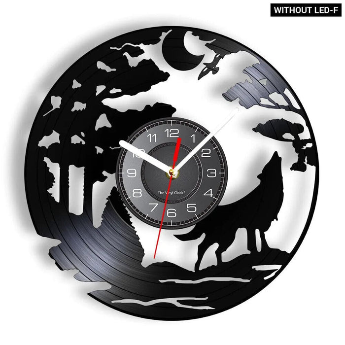 Vintage Wolf Wall Clock for Wildlife Lovers