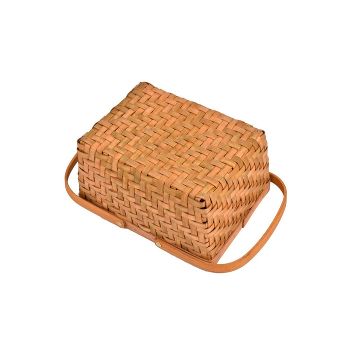 Deluxe Wicker Outdoor Picnic Basket