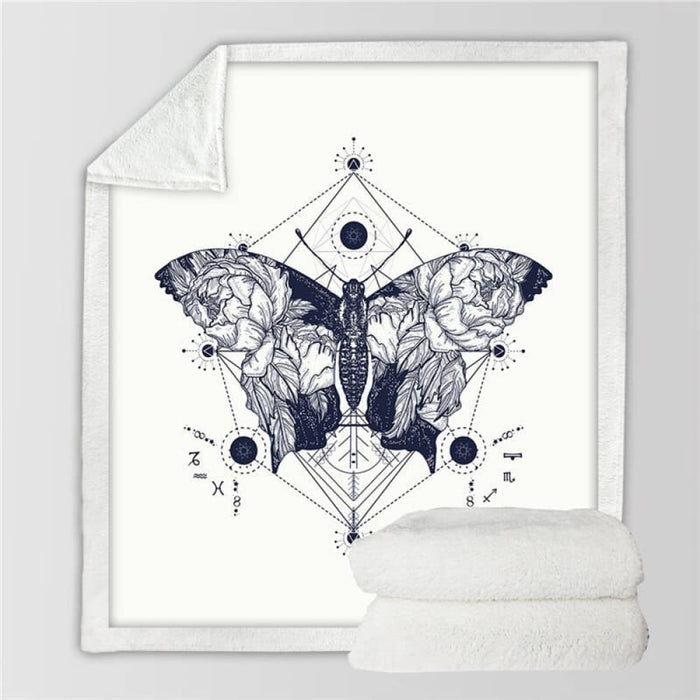Moth Sherpa Throw Blanket Gothic Skull Astrology Bedspreads