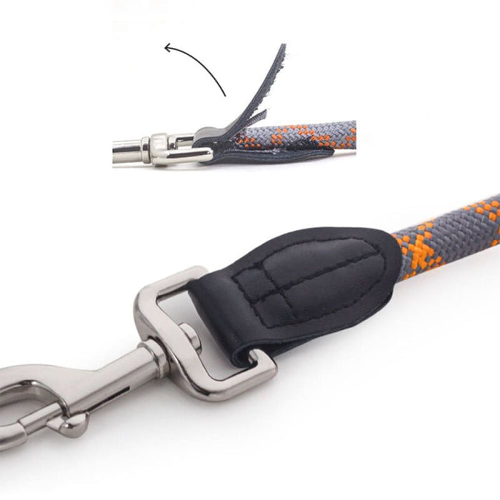 Reflective Handle Short Leash