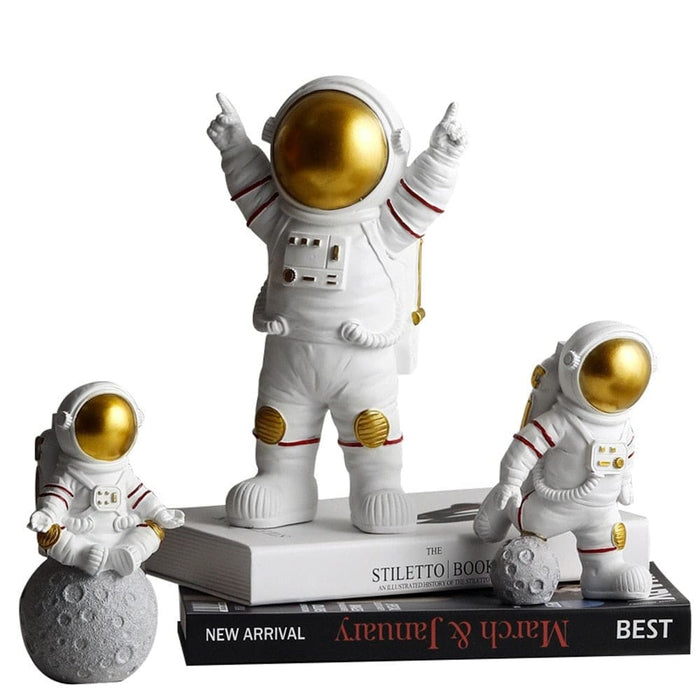 Resin Astronaut Statue Home Decor Figurines Sculpture Room