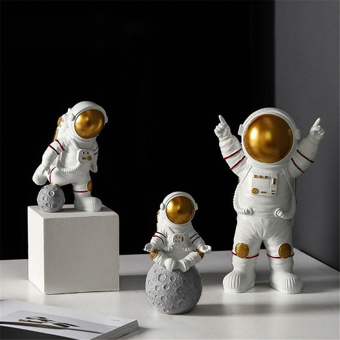 Resin Astronaut Statue Home Decor Figurines Sculpture Room