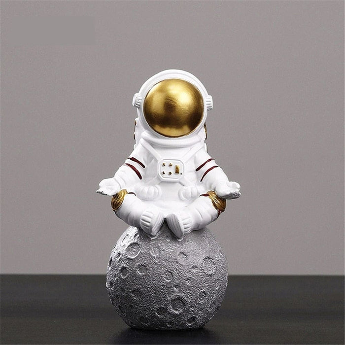 Resin Astronaut Statue Home Decor Figurines Sculpture Room