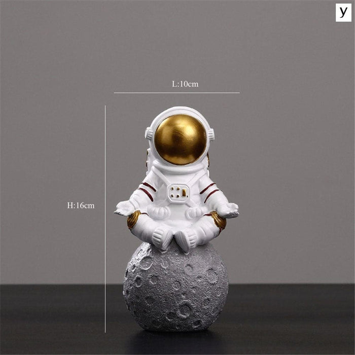 Resin Astronaut Statue Home Decor Figurines Sculpture Room